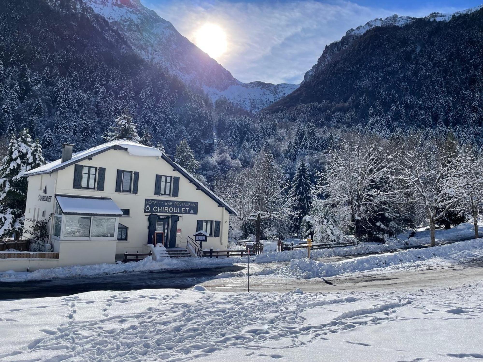 Hotel O Chiroulet Bagnères-de-Bigorre Εξωτερικό φωτογραφία