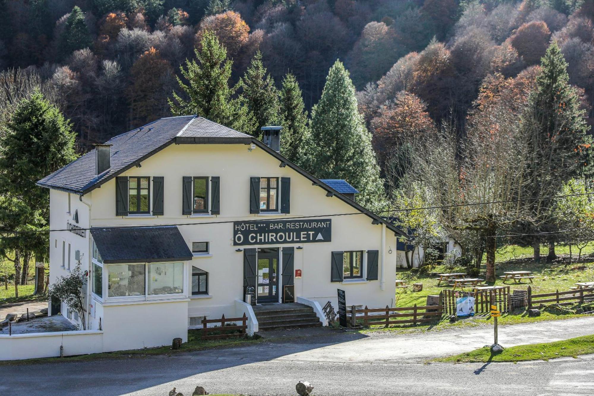 Hotel O Chiroulet Bagnères-de-Bigorre Εξωτερικό φωτογραφία